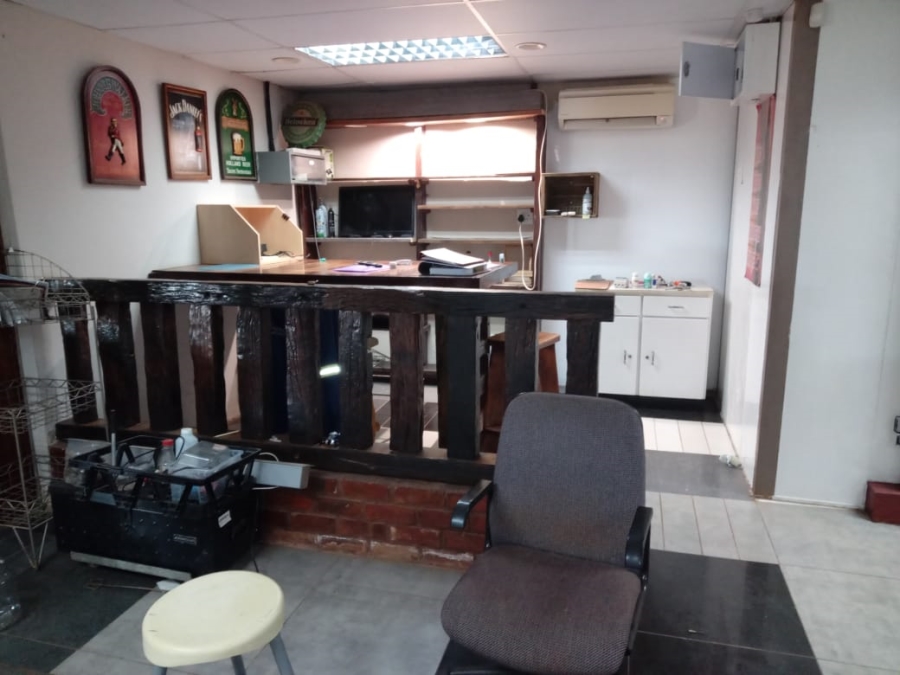 5 Bedroom Property for Sale in Rietfontein A H North West